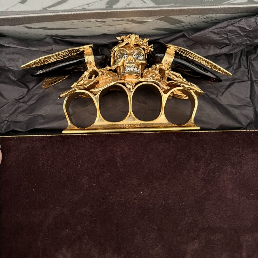 Alexander McQueen Dragonfly Skull Knuckle Clutch - Picture 5 of 11
